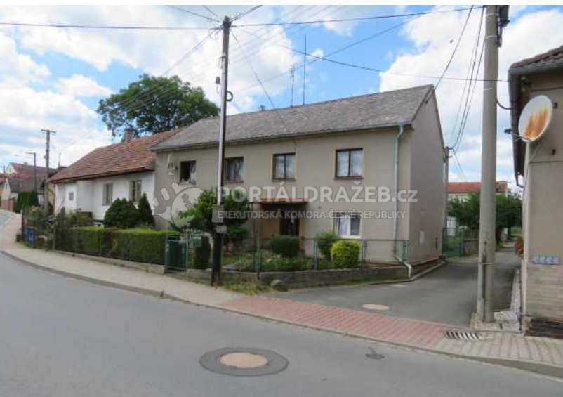 Rodinný dům s pozemkem v obci Horní Bělá
