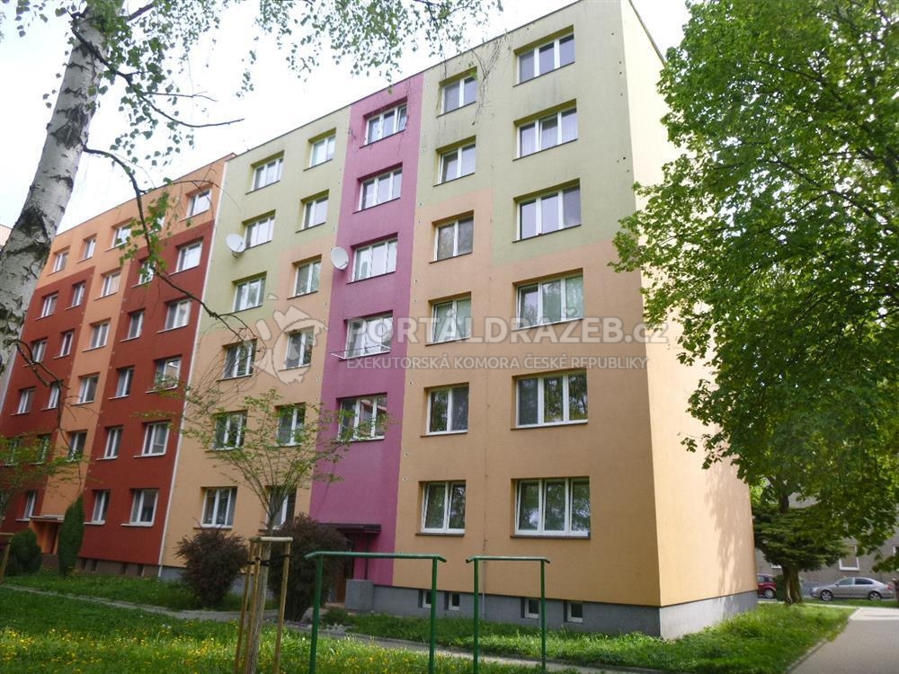 Dražba spoluvlastnického podílu ve výši 1/9 na bytové jednotce, okres Nový Jičín