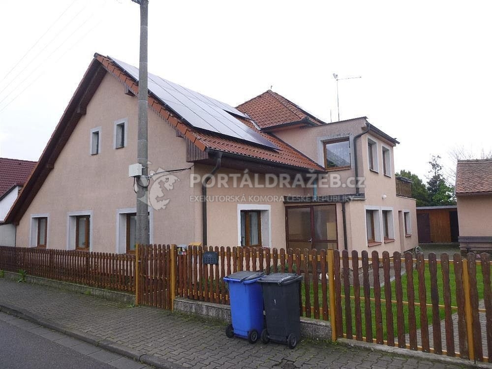 rodinný dům s pozemkem, k.ú. Dubany nad Bylankou -