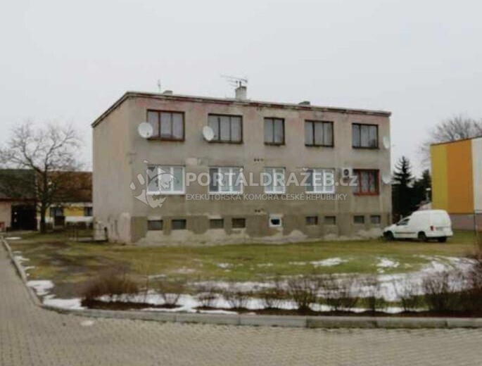 podíl 2/12 rodinného domu v obci Nezabylice,