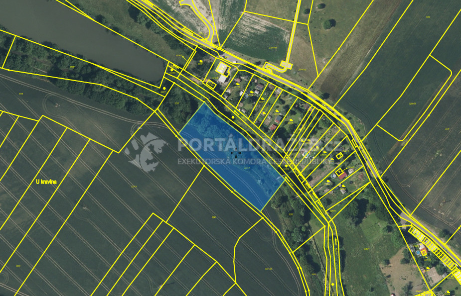 Dražba spoluvlastnického podílu ve výši 1/144 na orné půdě, Roudnice nad Labem