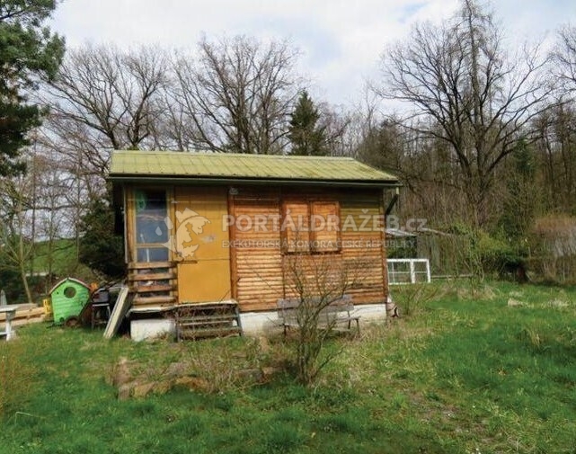 rekreační chata v k.ú. Folknáře, okres Děčín