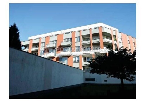 Dražba bytové jednotky a podílu na společných