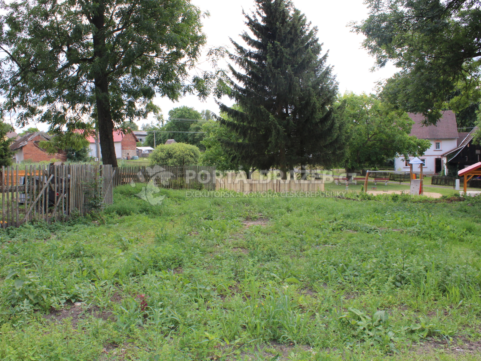 ideální podíl 5/8 na pozemku - zahrada a ostatní plocha v k.ú. Malá Bukovina, obec Velká Bukovina,, okres Děčín, opakovaná dražba