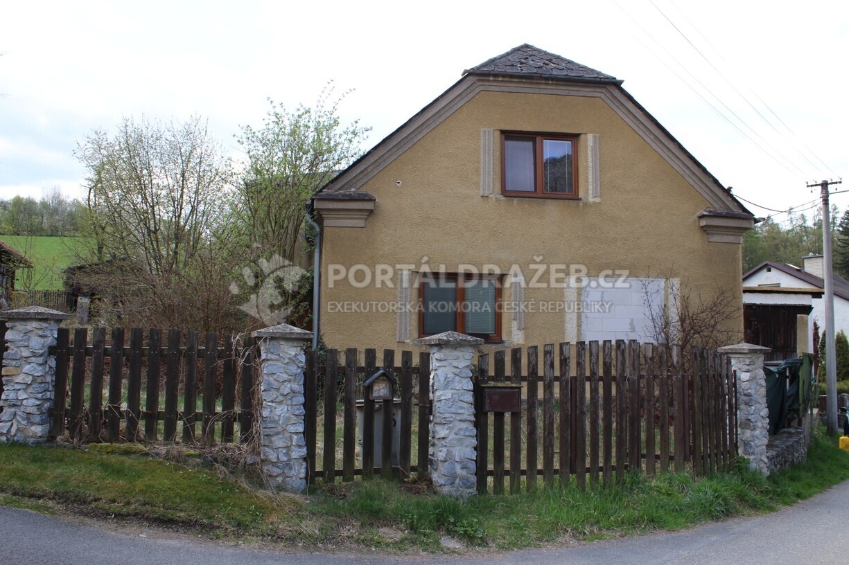 Rodinný dům včetně pozemku a zahrady v obci Ruda nad Moravou, okres Šumperk