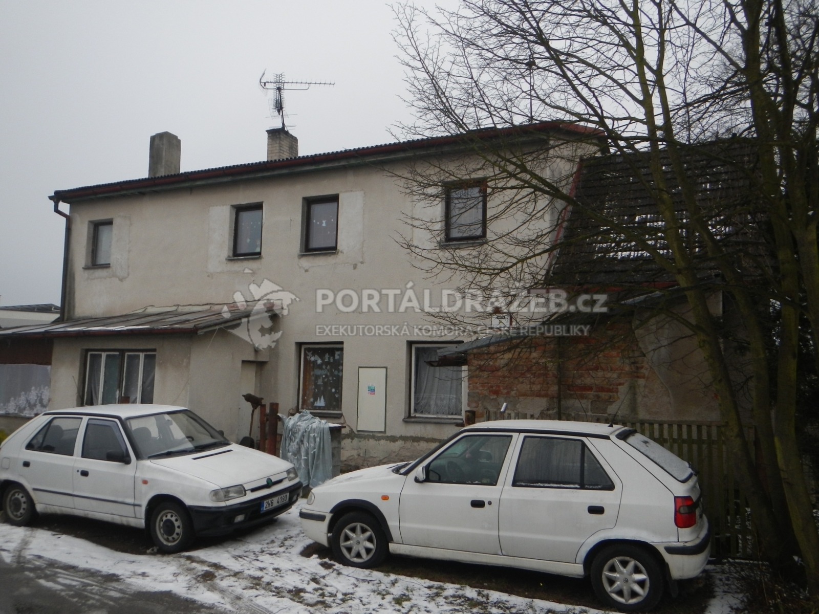 id. 5/8 rodinného domu v obci Žďár nad Orlicí,