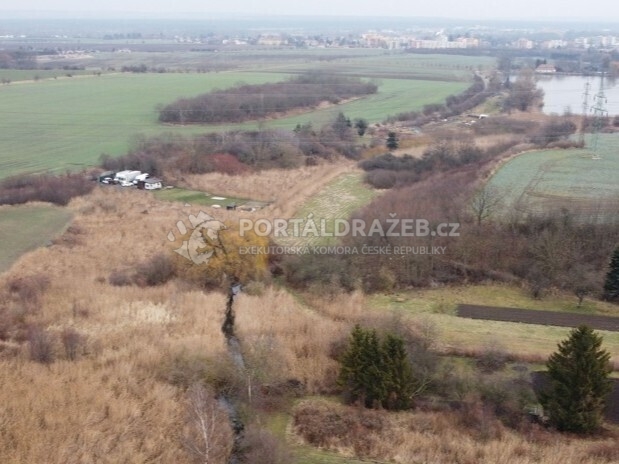 Pozemek o velikosti 560m2, Popovice u Brandýsa nad Labem