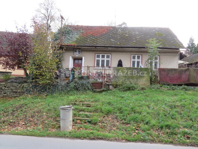 dům se zahradou v obci Laškov, Prostějov