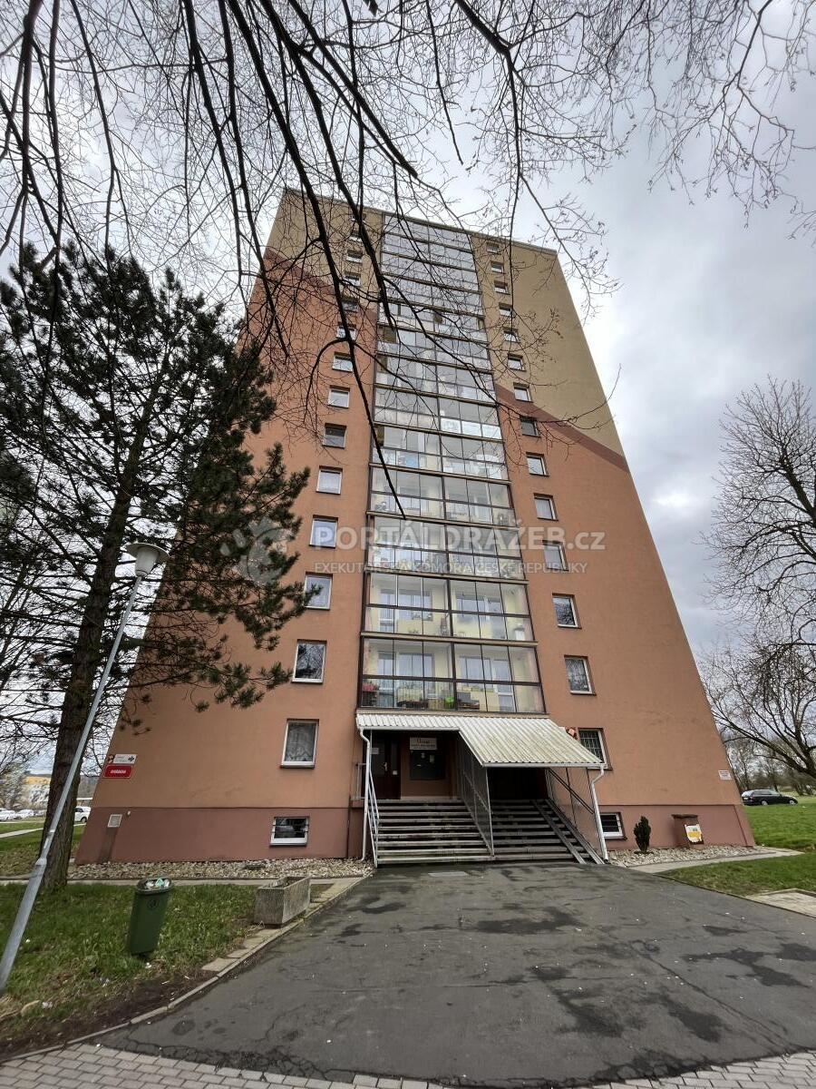 id. 1/6 bytu v k.ú. Stará Role, obec Karlovy Vary
