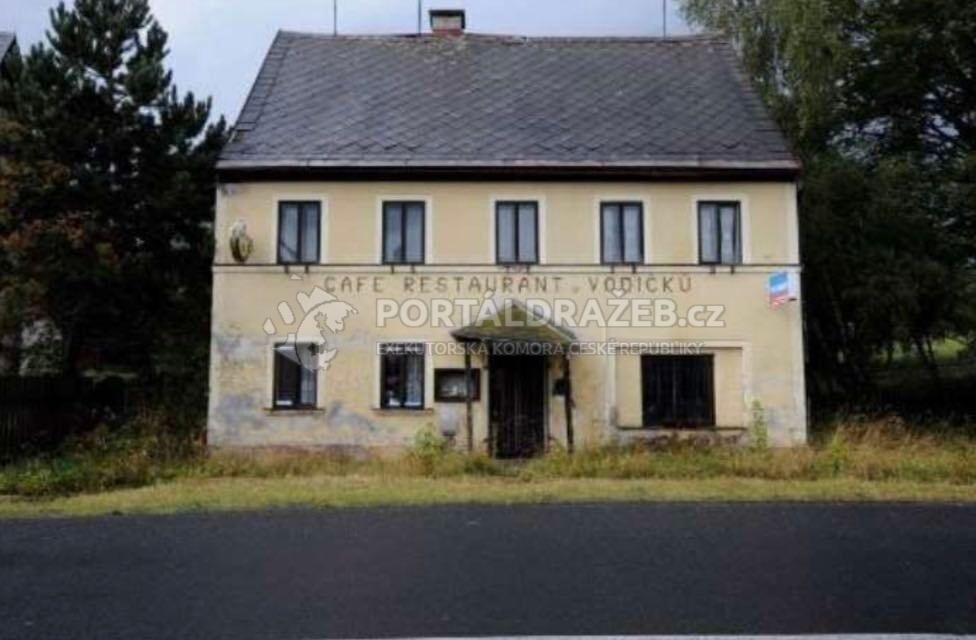 Dražba spoluvlastnického podílu ve výši 1/2 na