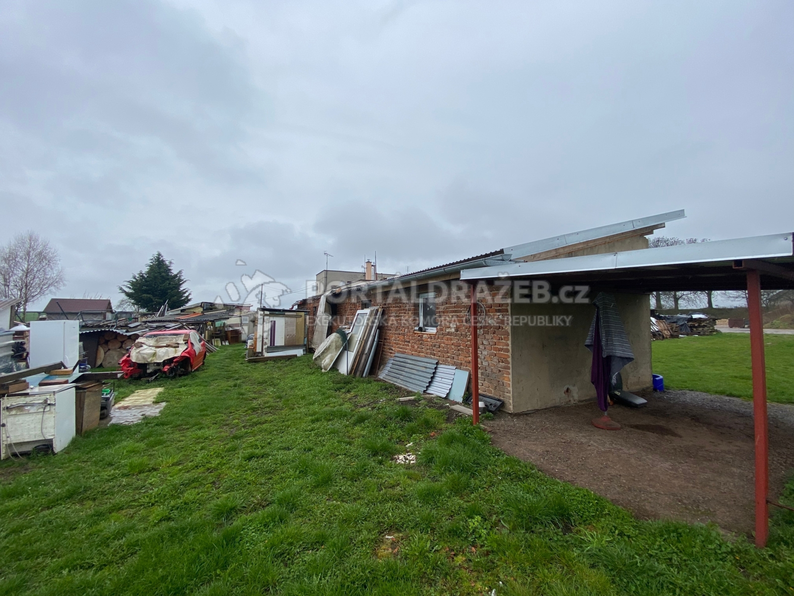 ideální podíl 4/5 stavby bez č.p. v k.ú. Kozojedy