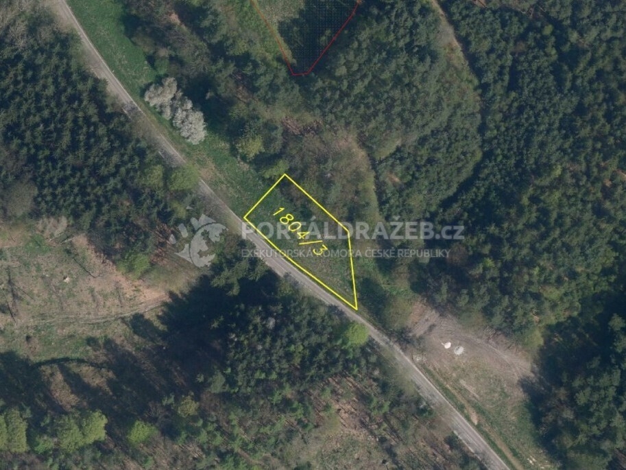 Pozemek o velikosti 1295m2, Žďár v Podbezdězí