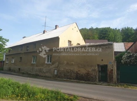Rodinný dům okres Teplice - podíl 5/8