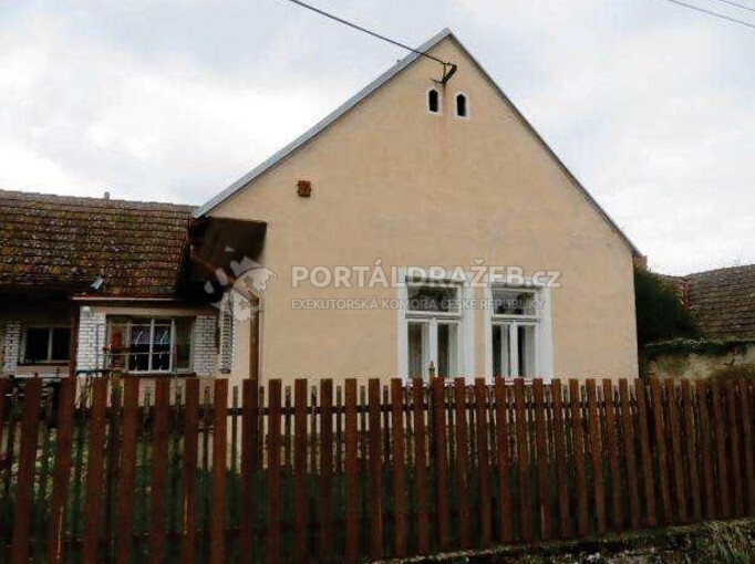 rodinný dům v Karlově - Nepomuku, okres České Budějovice