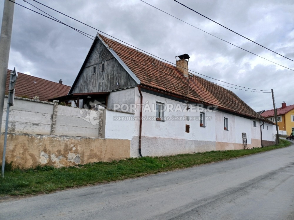 Rodinný dům v obci Ptenín - 2. kolo
