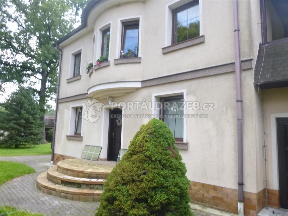 Dražba rodinného domu s pozemky v obci Ralsko