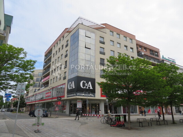 OPAKOVANÁ DRAŽBA S NIŽŠÍM PODÁNÍM: Jednotka (nebytový prostor - komora, sklad) v Pardubicích o užitné ploše 2,80 m2