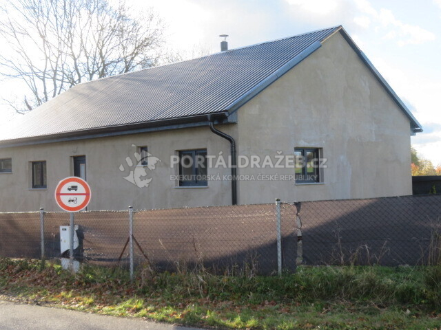 Pozemek parc. č. 79/2, obec Vísky, k.ú. Vísky a rozestavěná stavba bez č.p. a č.e.