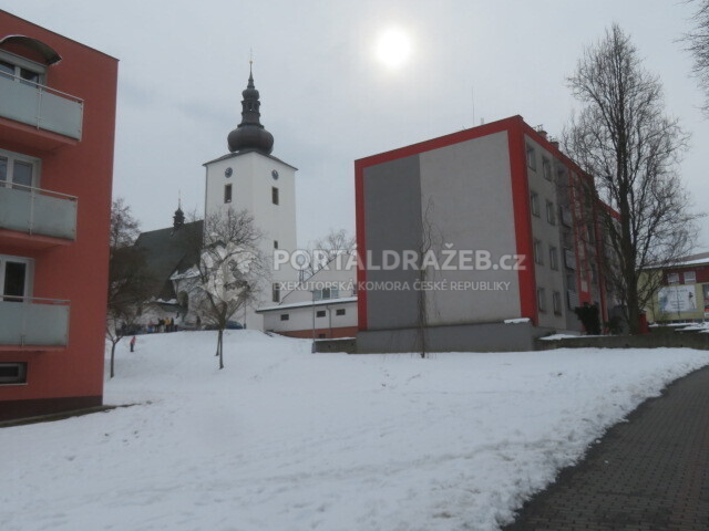 Spoluvlastnický podíl id. 2287/27976 pozemku ve Frenštátě p. Radhoštěm