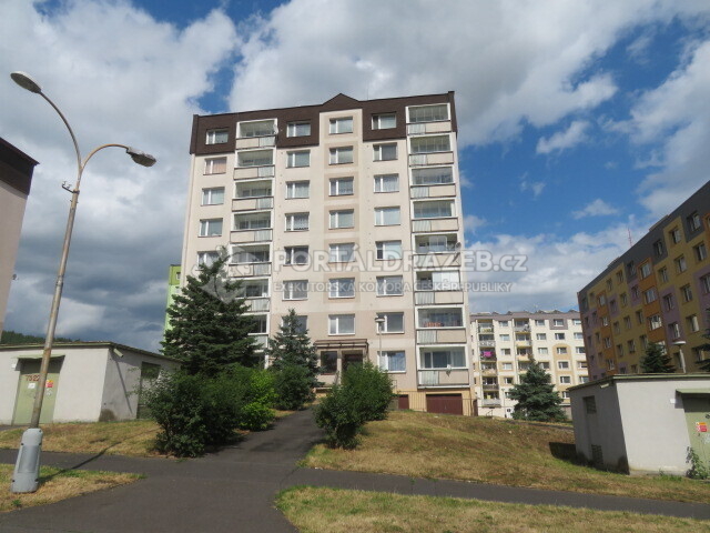 Byt 3+1, Krupka Maršov