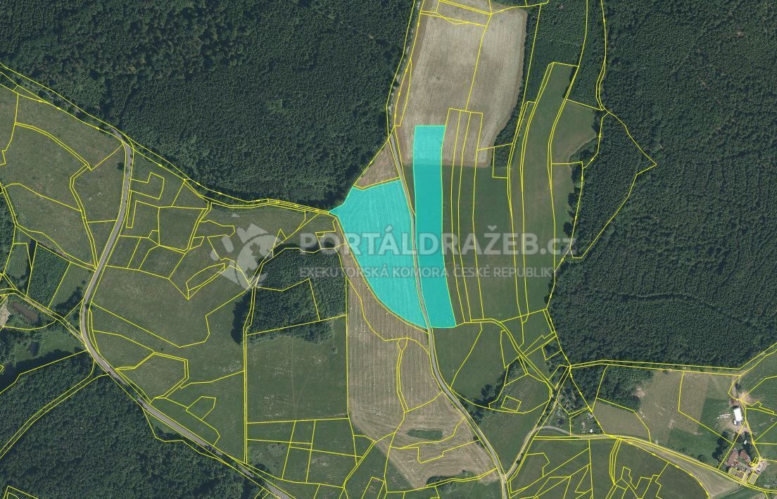 Dražba podílu id. 1/2 na pozemcích v obci Čížkov, okres Plzen-jih