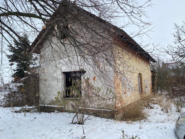 Dražba rodinného domu (na pozemku jiného