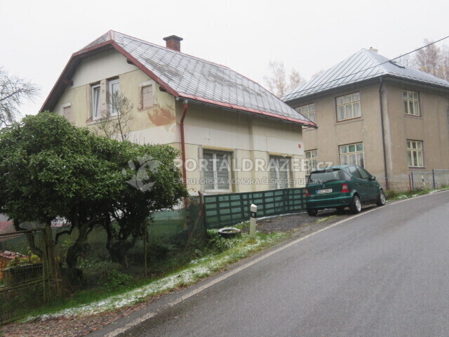 Opakovaná dražba podílu id. 1/2 na RD se zahradou