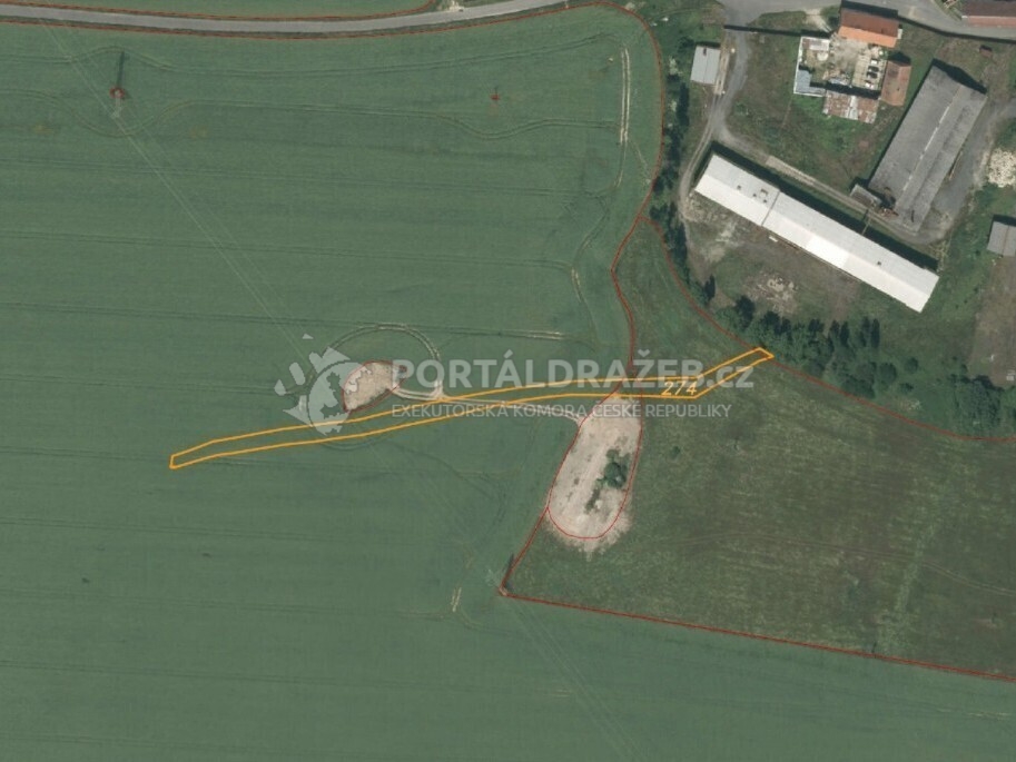 Pozemek o velikosti 1500m2, Milhostov