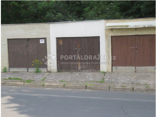 Podíl 1/4 garáže s pozemkem v Ústí nad Labem