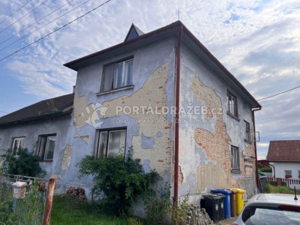 Dražba id. 1/2 domu v Šenově u Ostravy
