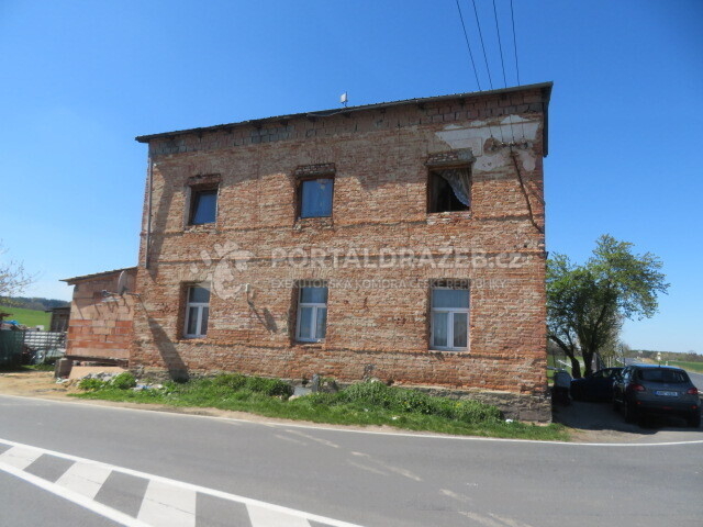 Dražba podílu id. 1/4 na RD v obci Velké Kunětice, okres Jeseník