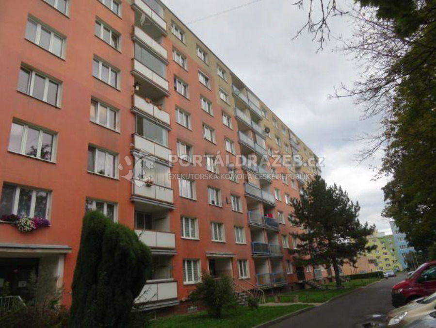 Byt 1+1, 37,9 m², Chodov, okres Sokolov