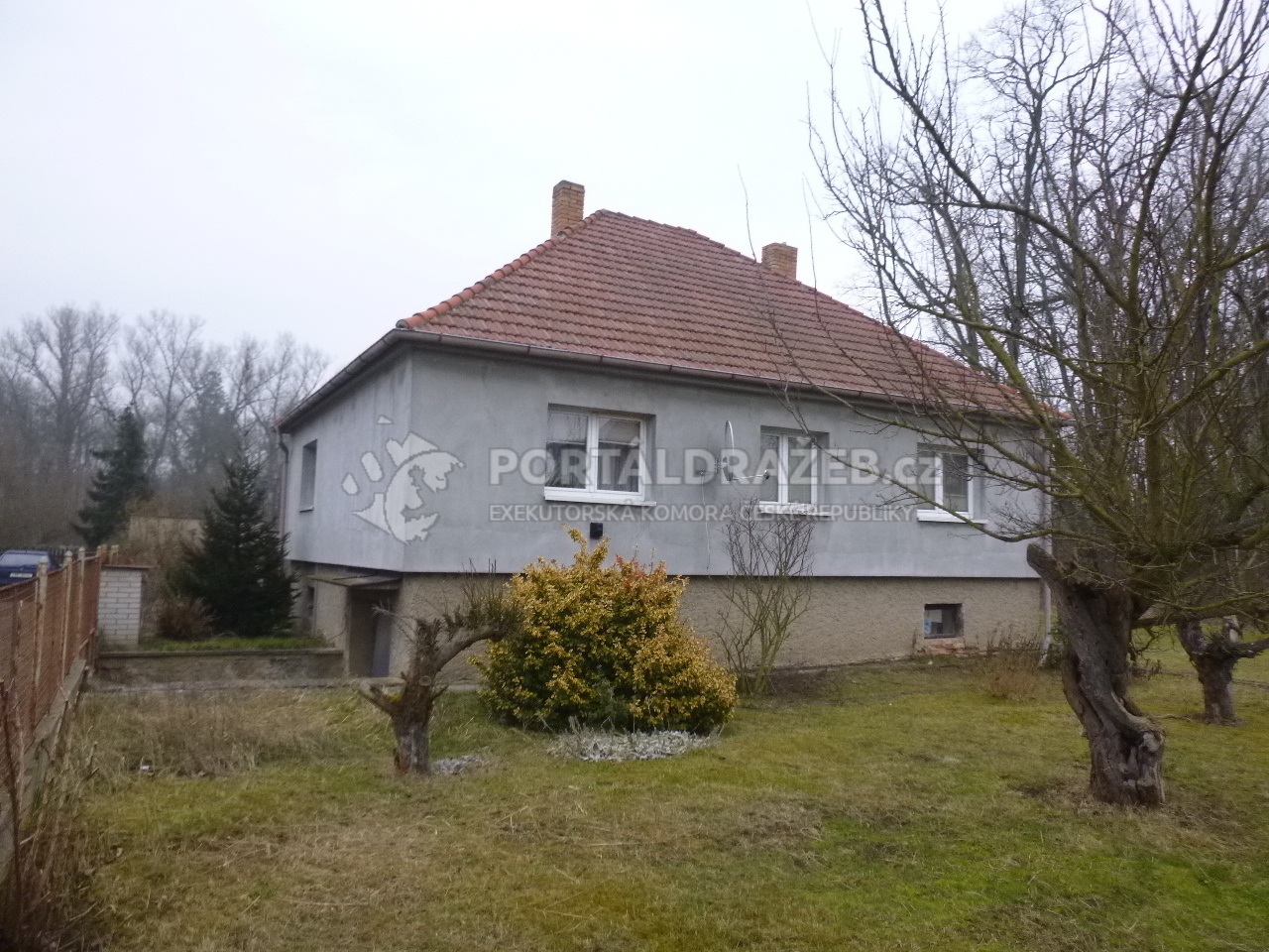 Rodinný dům v obci Brozany nad Ohří, okr.