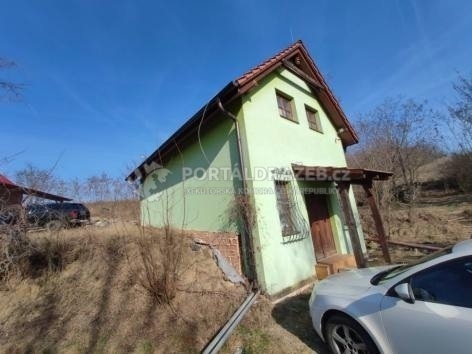 Dražba nemovitých věcí, ul. Hostěradice 400, 671 71 Hostěradice, včetně pozemků