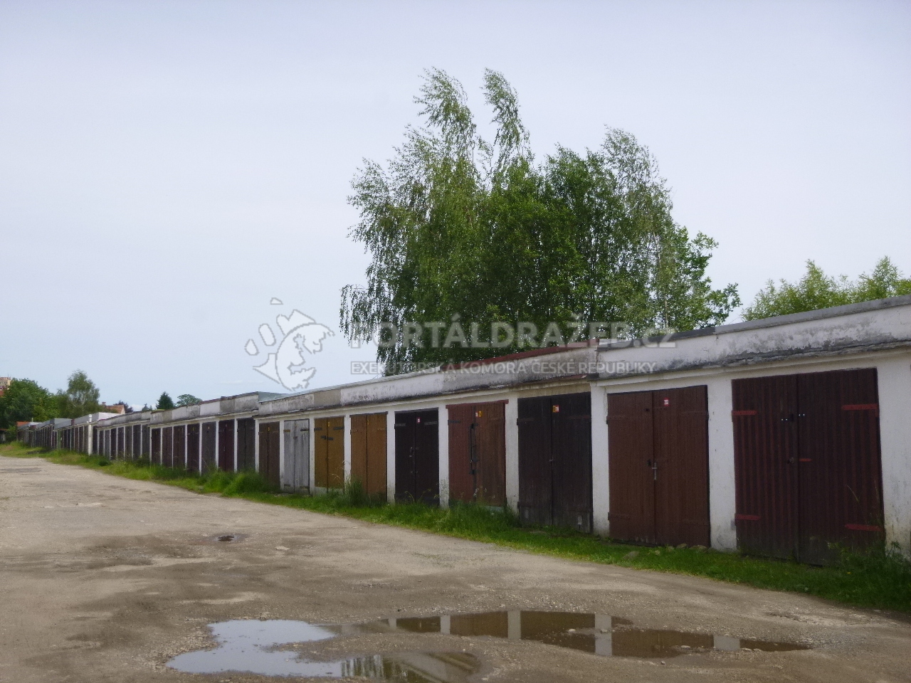 Garáž v obci Sezimovo Ústí, okres Tábor