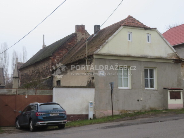 1/64 rodinného domu v obci Obrnice, k.ú. Chanov, okr. Most