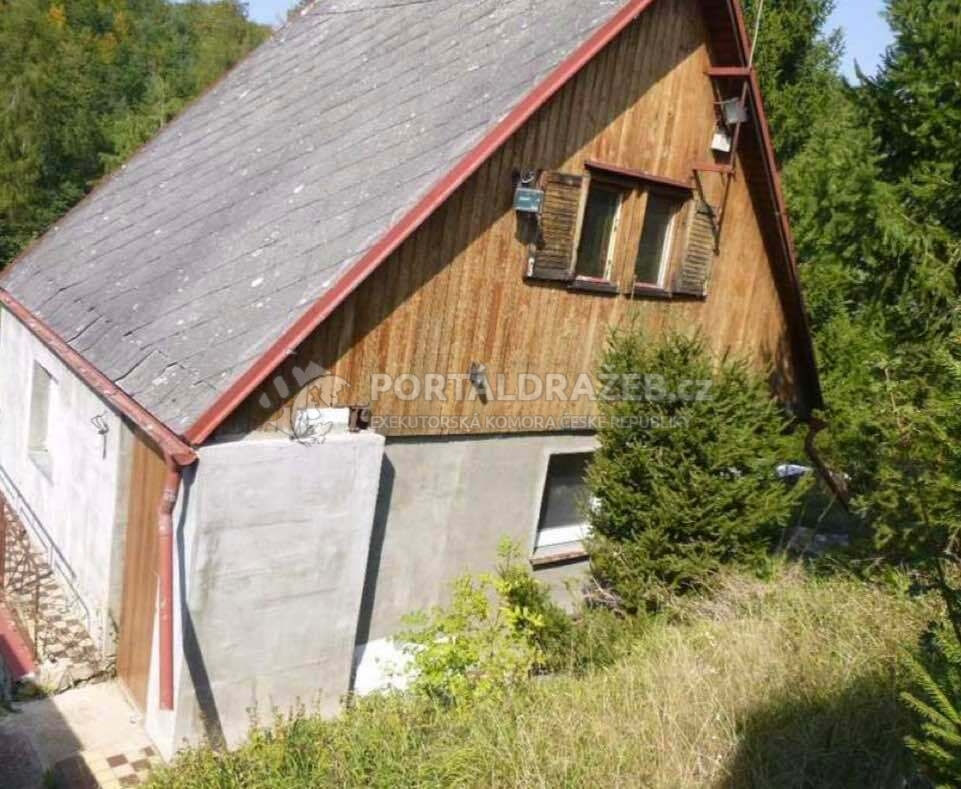 Opakovaná dražba rekreační chaty v obci Nižbor,