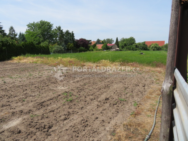 DALŠÍ DRAŽBA - DRUHÉ KOLO: zahrada v Břeclavi (k.