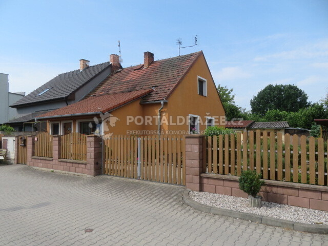 Rodinný dům v obci Chotěšov, okres Plzen-jih