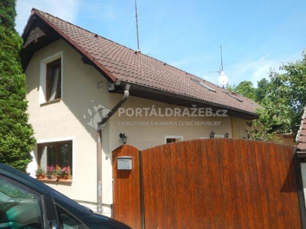 Rodinný dům 4+1, 127 m², Bobnice u Nymburka