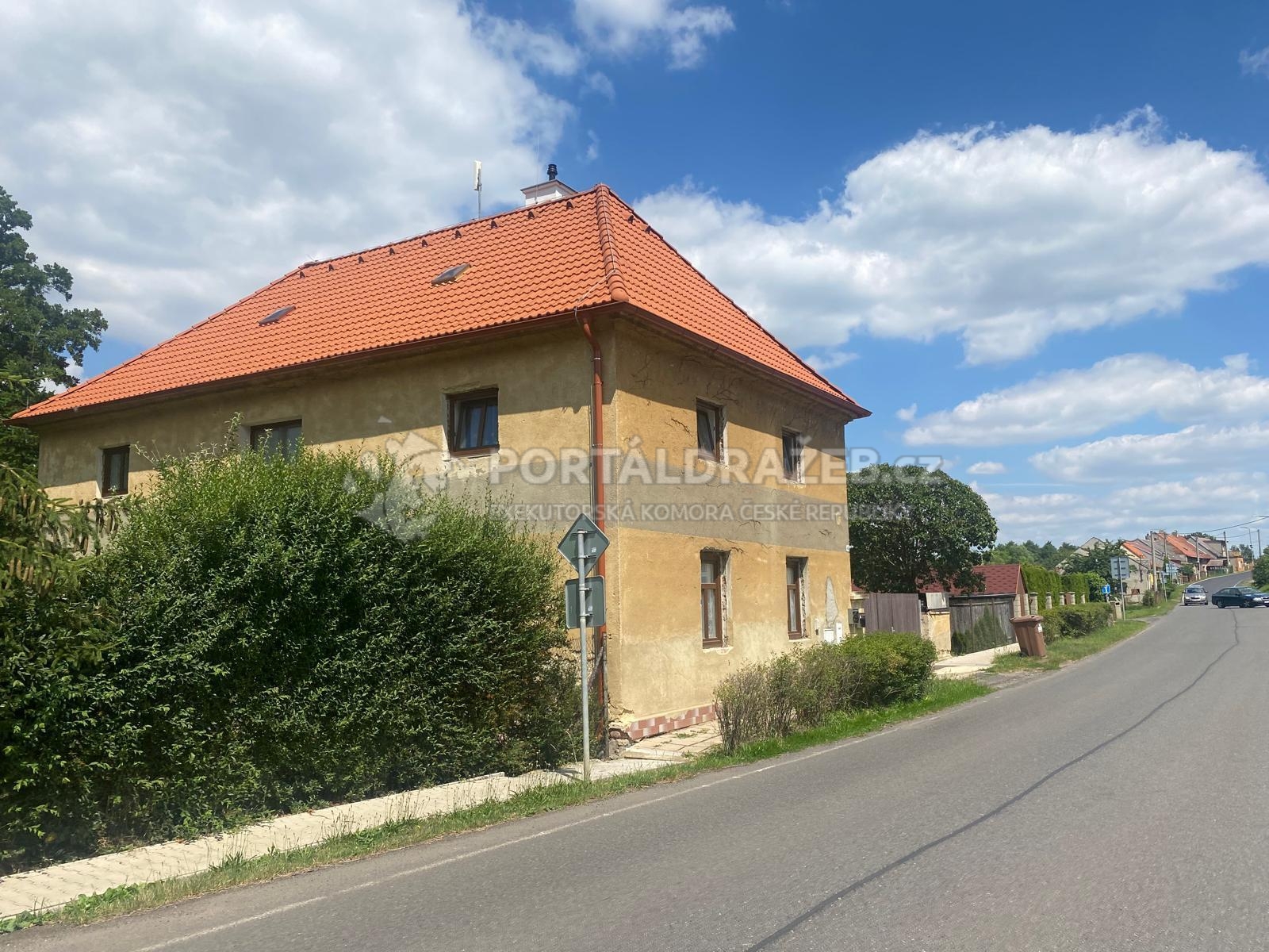 1/2 domu Krásný Dvůr, okr. Louny