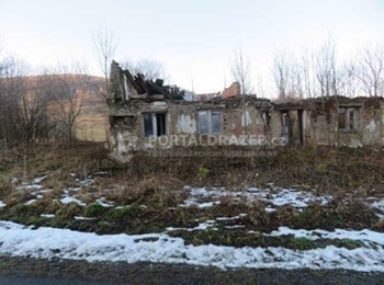 Prodej podílu na nemovité věci o velikosti 25/312