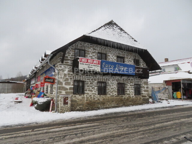Budova občanské vybavenosti, Strážný