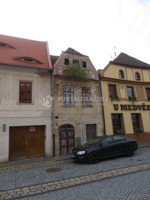 Rodinný dům, Žatec, podíl 4/6