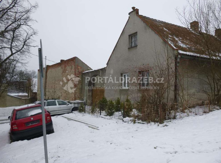 Dražba družstevního rodinného domu v obci Liběšice, okr. Louny