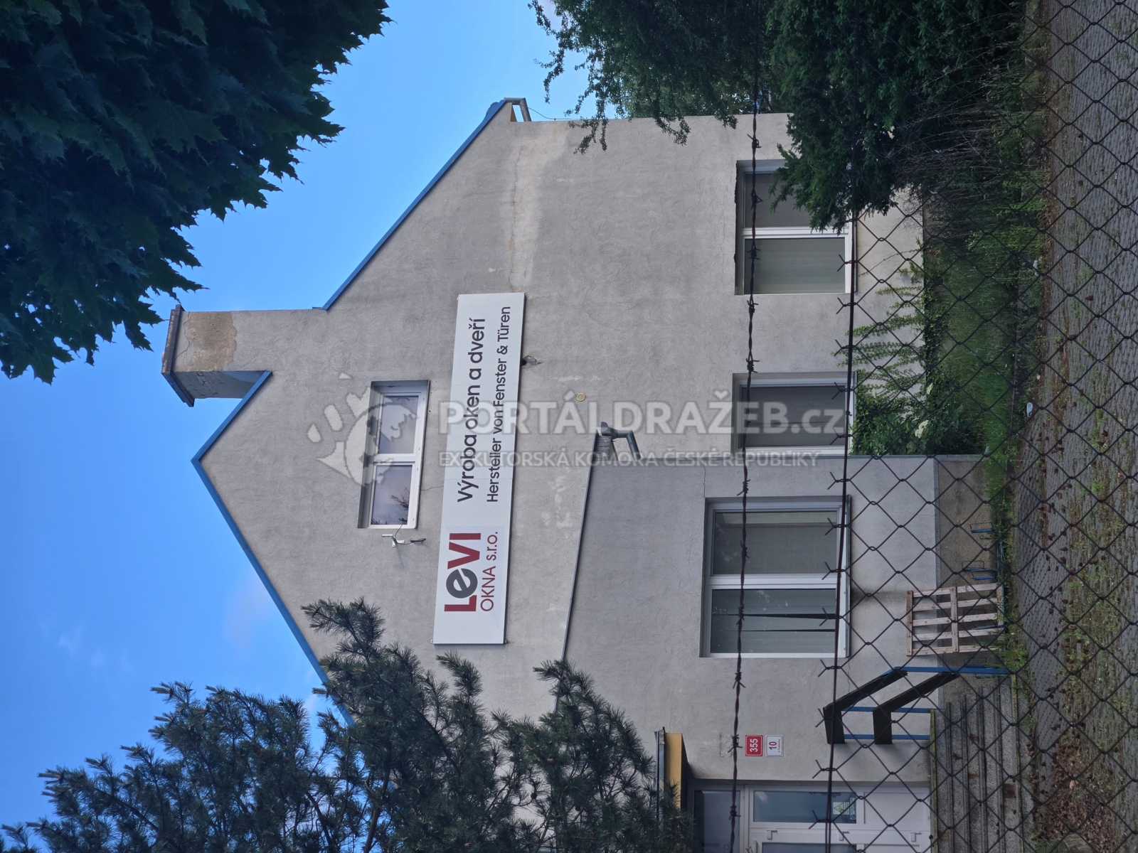 Průmyslový areál  ve Znojmu - Oblekovicích