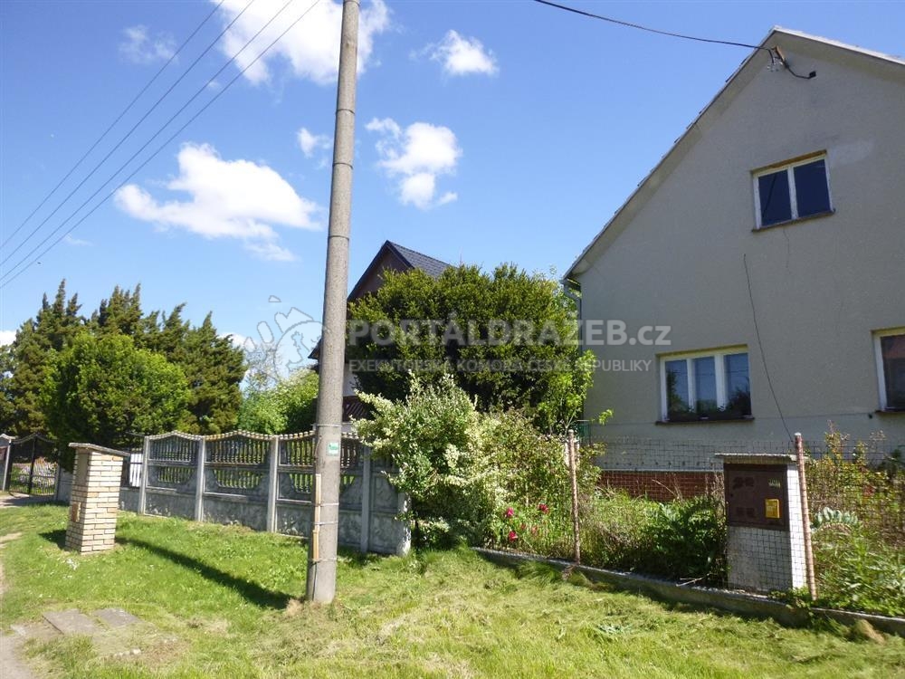 Dražba spoluvlastnického podílu ve výši 1/2 na zahradě, okres Plzeň-sever