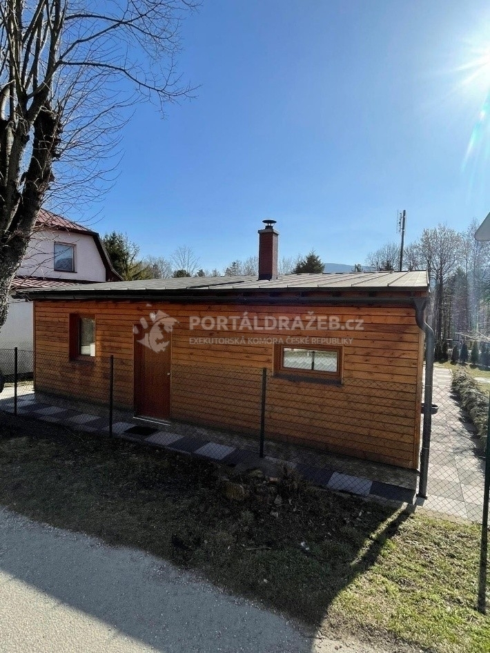 Rodinný dům bez čp, obec Kunčice pod Ondřejníkem
