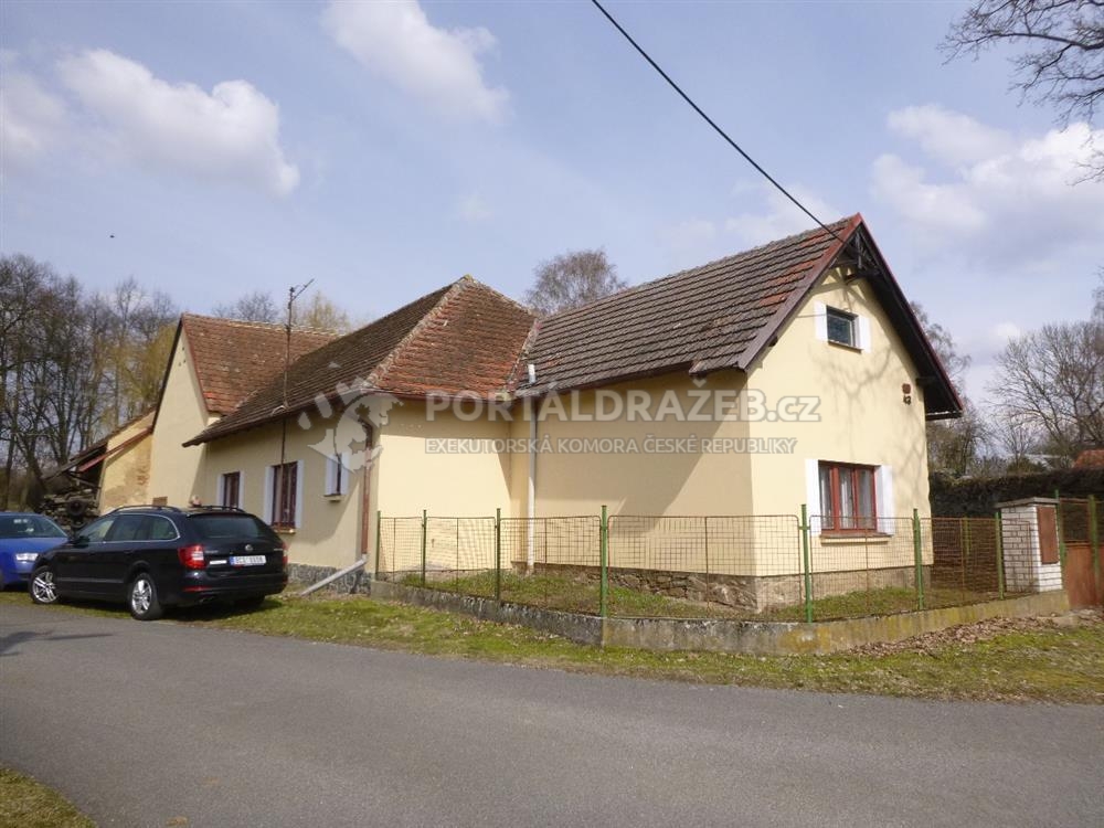 Opakovaná dražba rodinného domu se zahradou, okres Písek