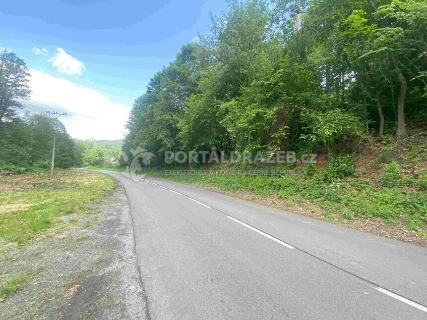 Pozemek o velikosti 933m2, Malá Bystřice
